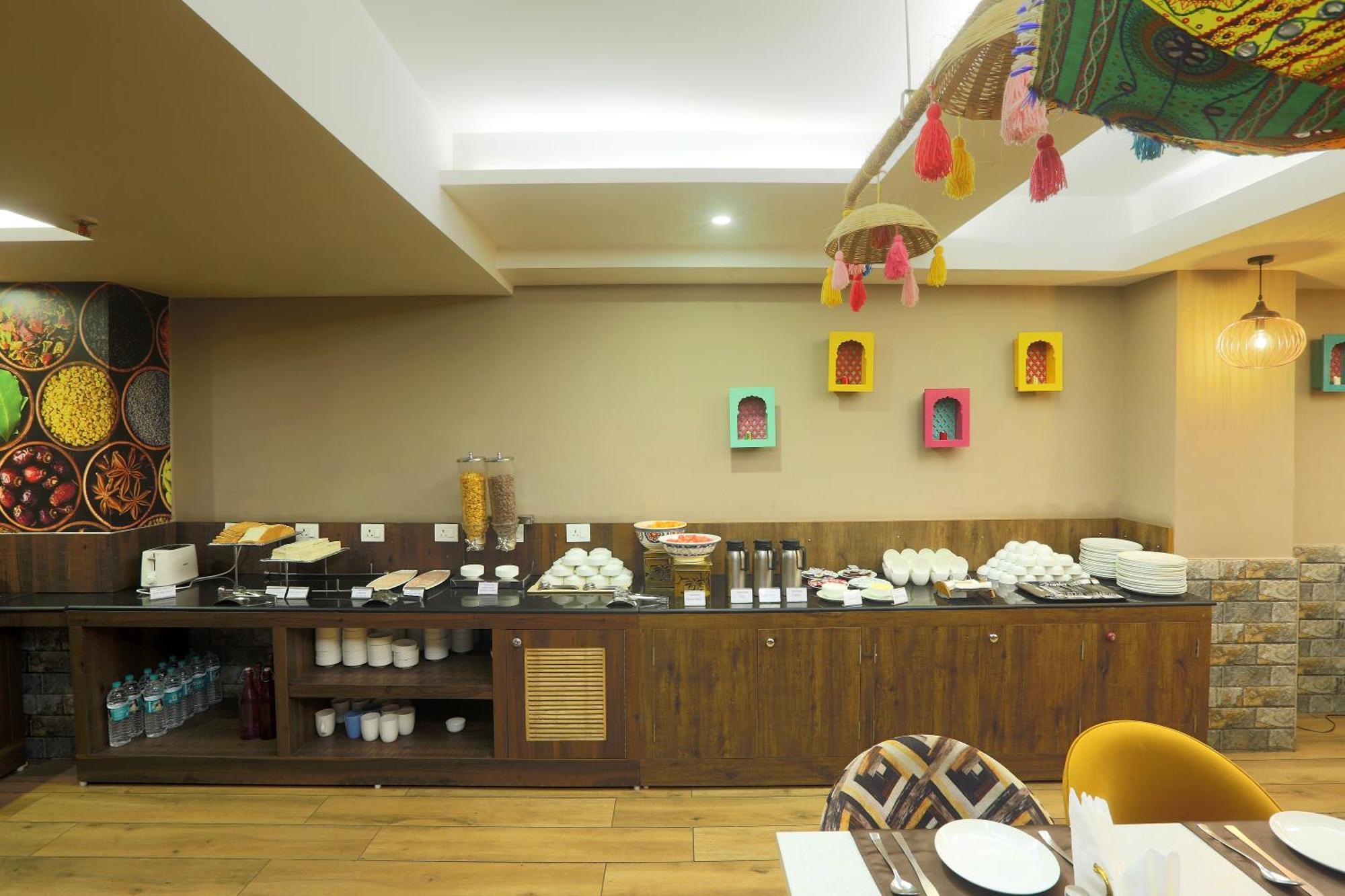 Hotel Silky Palace Near Igi Airportt New Delhi Extérieur photo