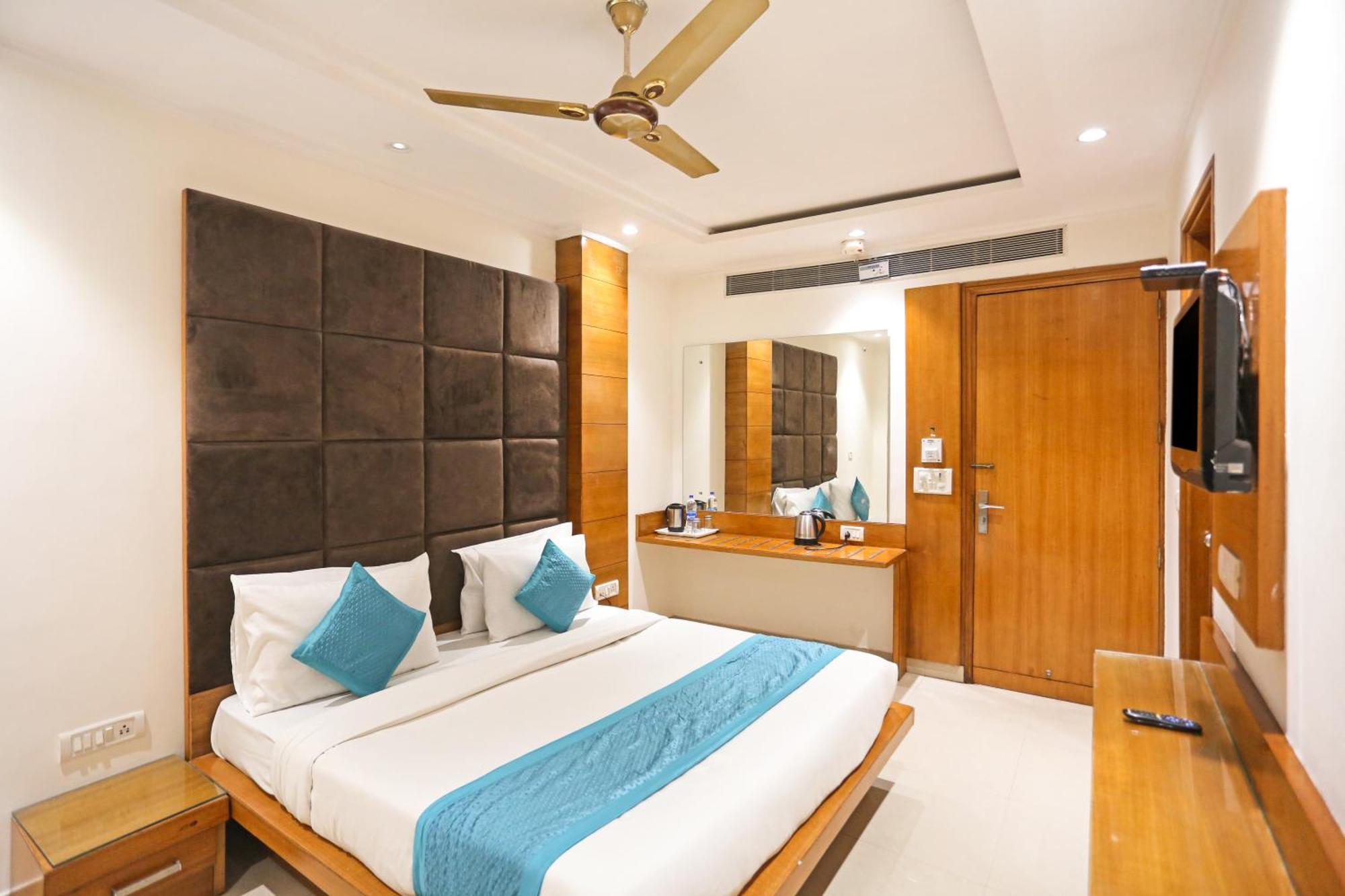Hotel Silky Palace Near Igi Airportt New Delhi Extérieur photo