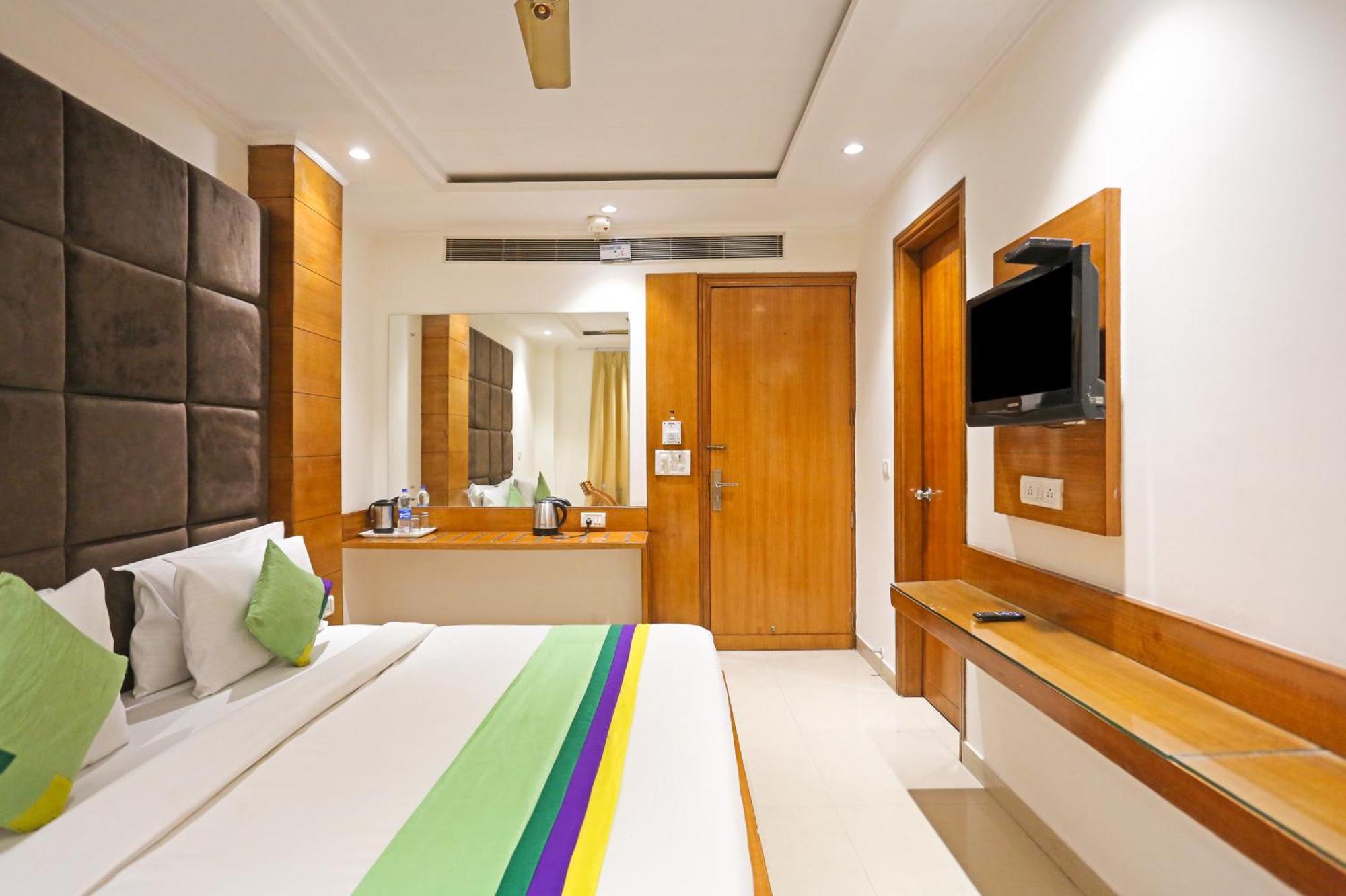 Hotel Silky Palace Near Igi Airportt New Delhi Extérieur photo