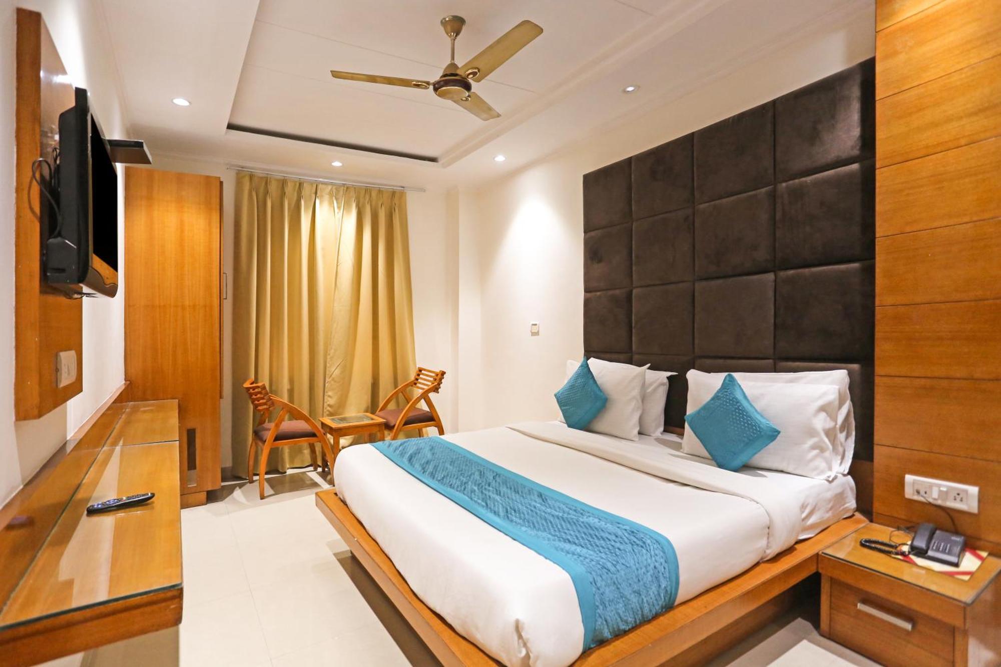 Hotel Silky Palace Near Igi Airportt New Delhi Extérieur photo