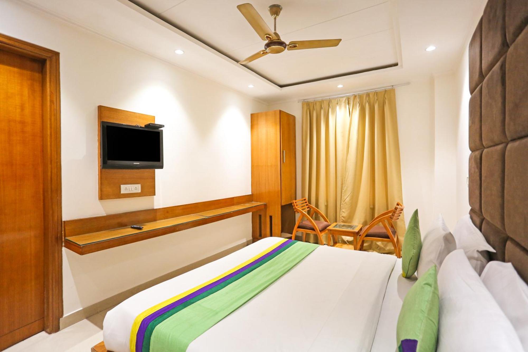 Hotel Silky Palace Near Igi Airportt New Delhi Extérieur photo