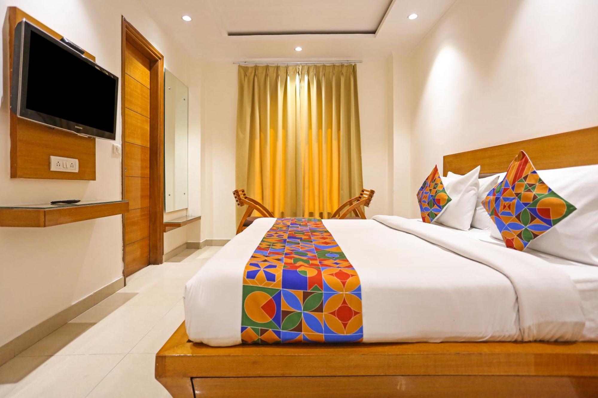 Hotel Silky Palace Near Igi Airportt New Delhi Extérieur photo