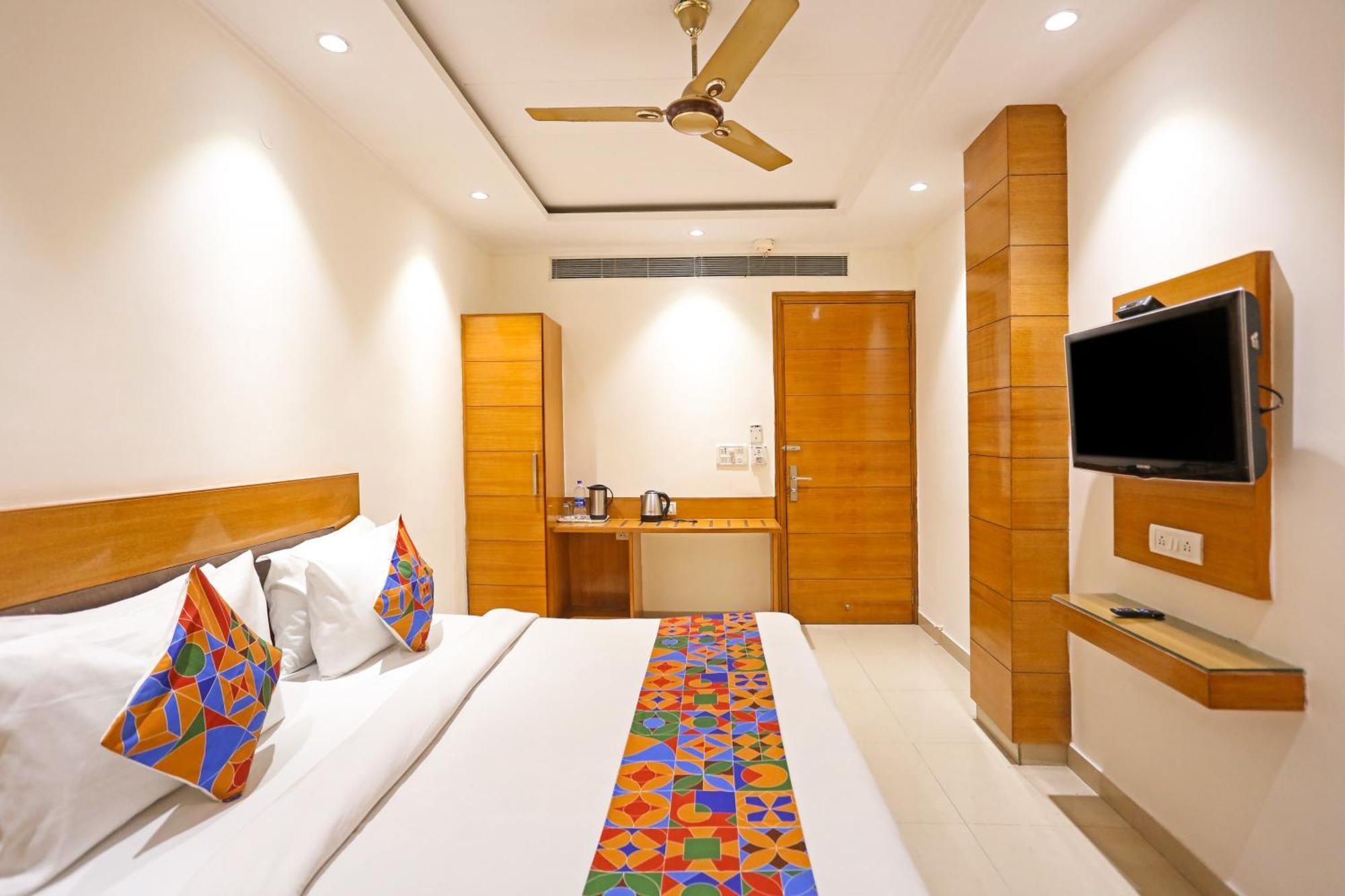 Hotel Silky Palace Near Igi Airportt New Delhi Extérieur photo