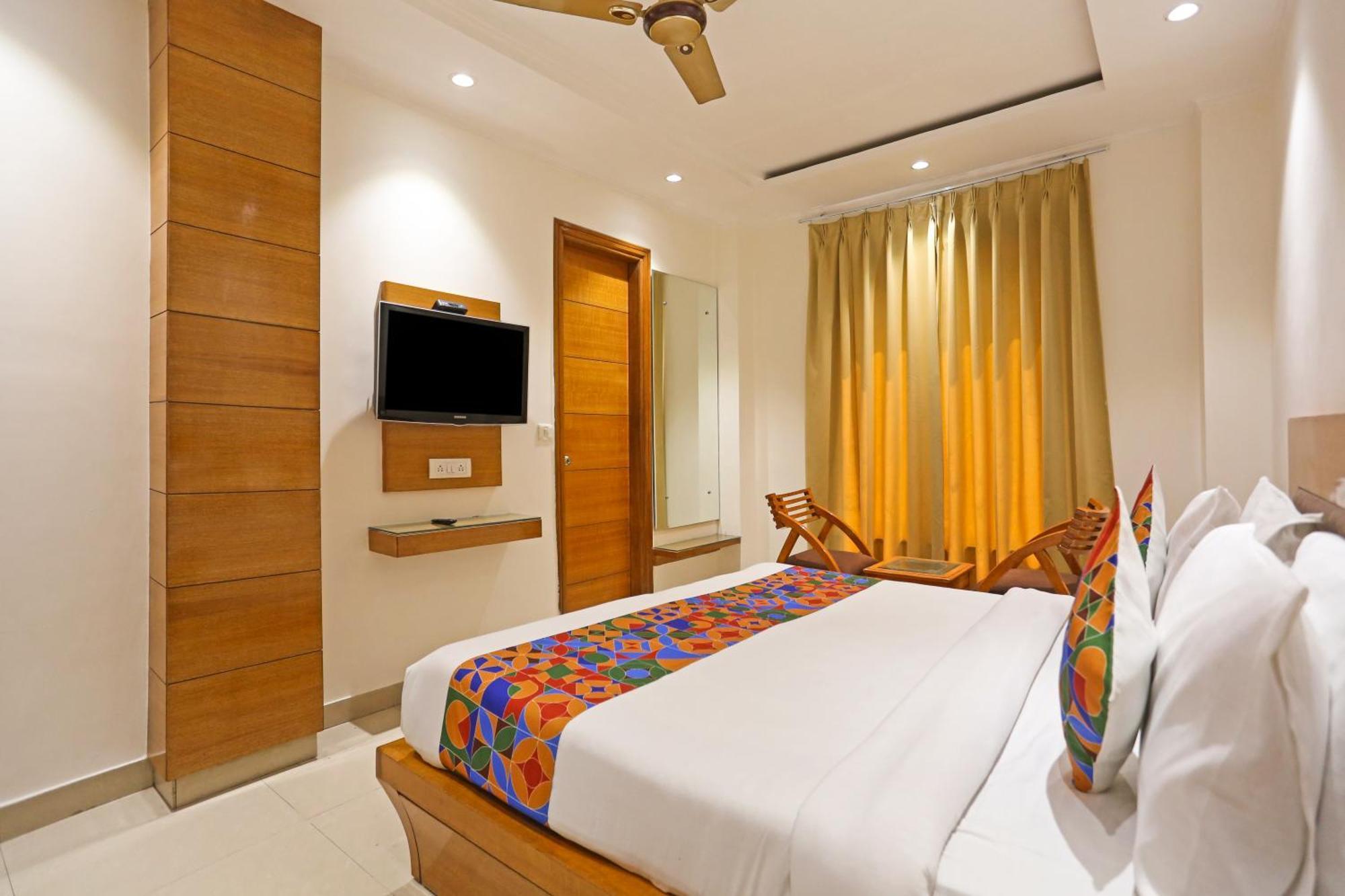 Hotel Silky Palace Near Igi Airportt New Delhi Extérieur photo