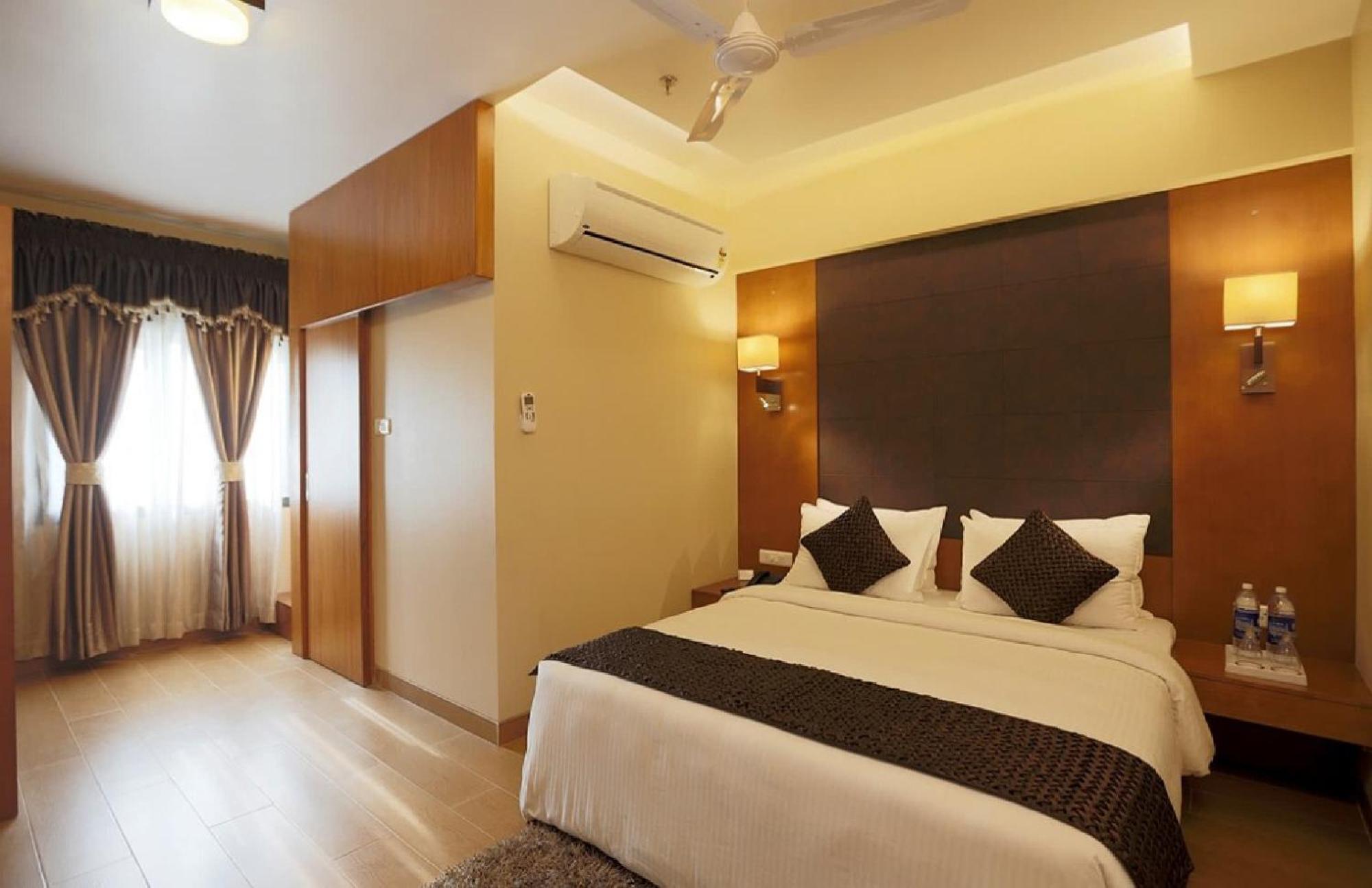 Hotel Silky Palace Near Igi Airportt New Delhi Extérieur photo